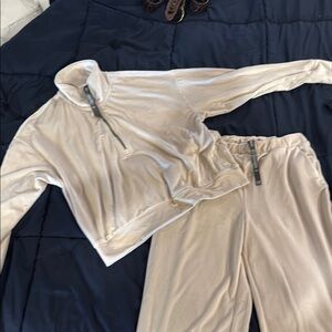 EUC Vuori Cream Ribbed Velour Matching Set